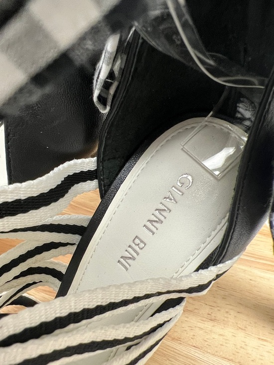 Gianni Bini Black and White Striped Gingham Polka Dots Strappy Heels Size 9 - Picture 13 of 14
